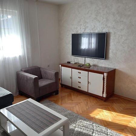 Stan U Maslinama Apartment Подгорица Екстериор снимка